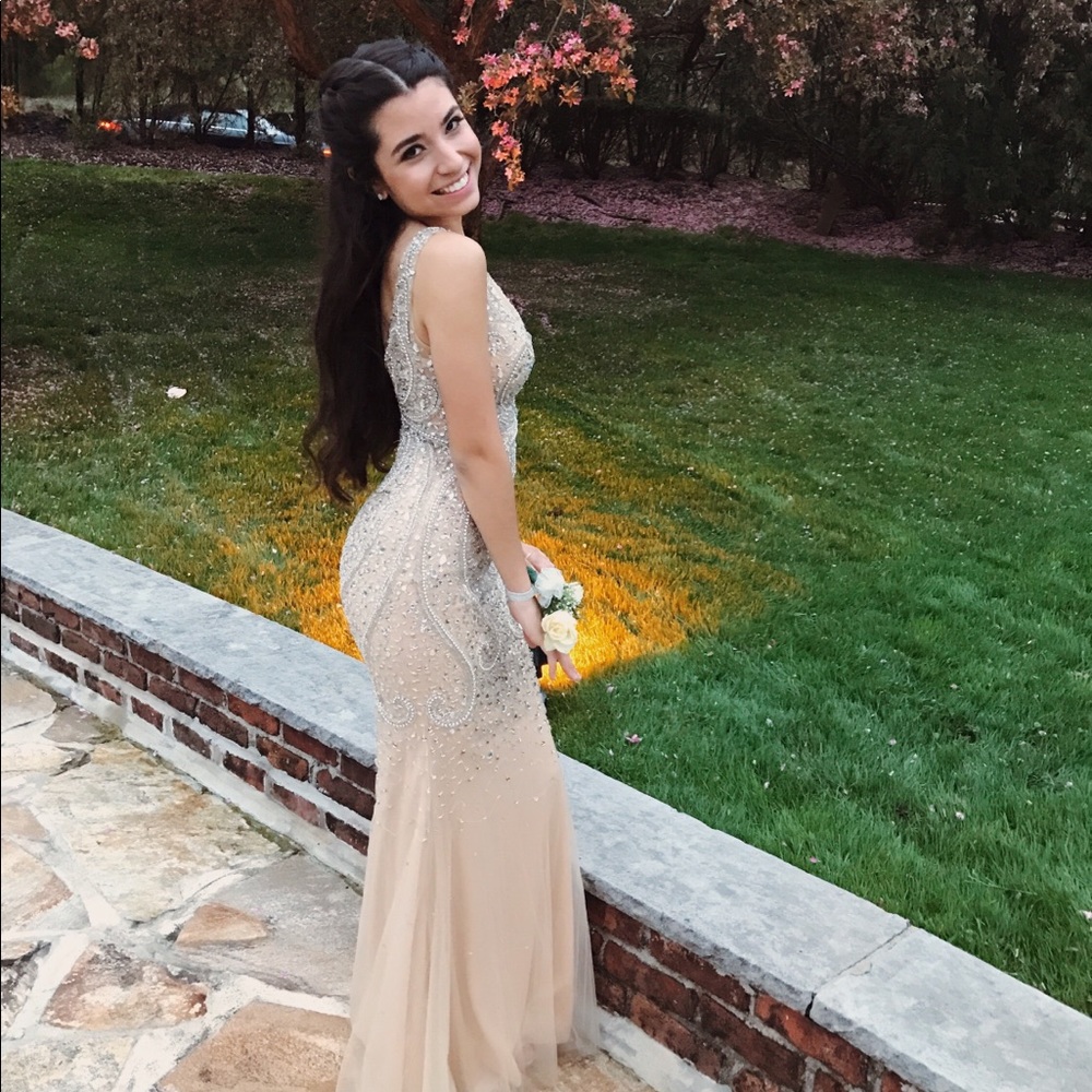 PROM DRESS